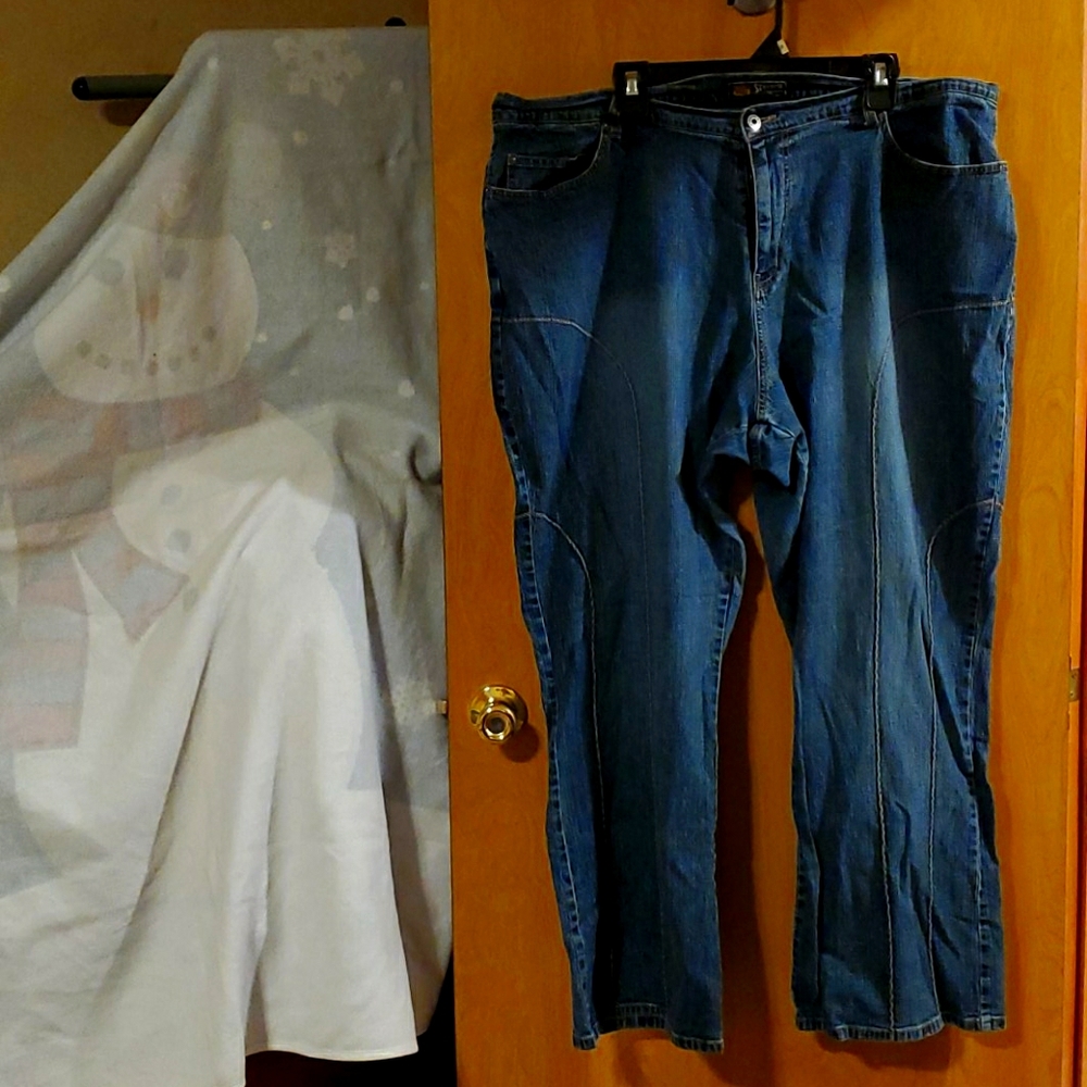 Flared jeans 24W